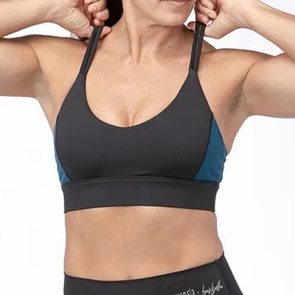 NWT Evree Bella Bra size large - Picture 2 of 6